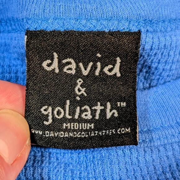 Y2K DAVID AND GOLIATH SNOW BUNNY WAFFLE KNIT SHIRT - Picture 3 of 3